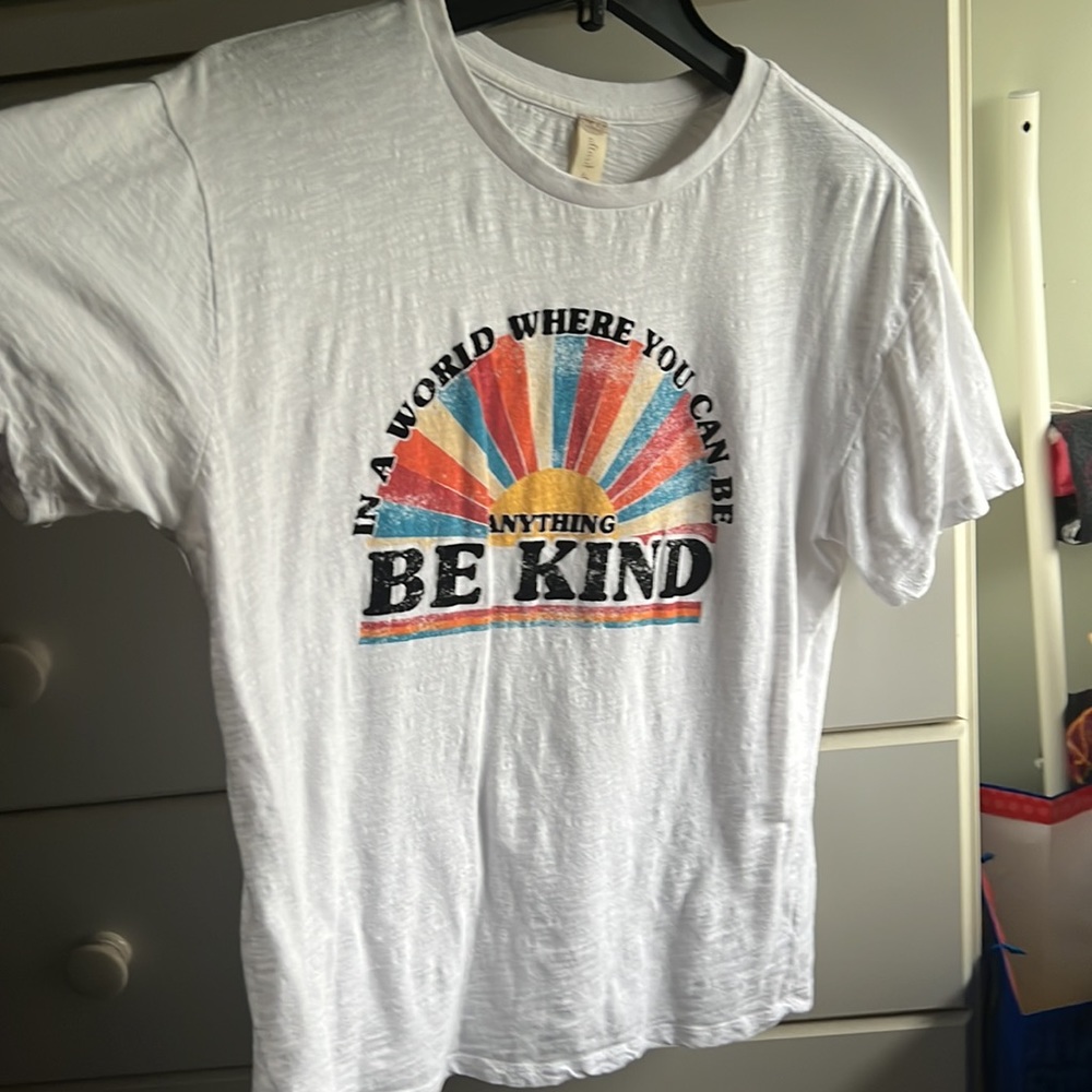 Altar’d state t shirt “In a world where you can be anything be kind”